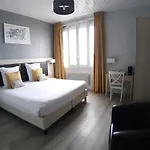 Ξενοδοχείο Les Embruns 3*