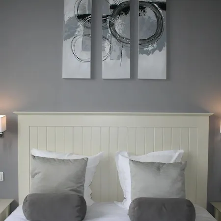 Les Embruns Hotel