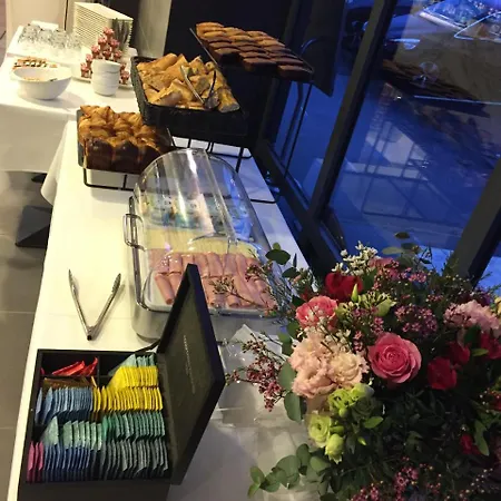 Ξενοδοχείο Les Embruns 3*