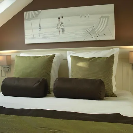 Hotel Les Embruns 3*