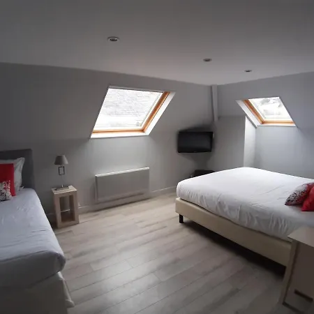 Hotel Les Embruns 3*