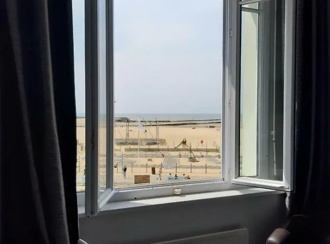 Hotel Les Embruns Trouville-sur-Mer